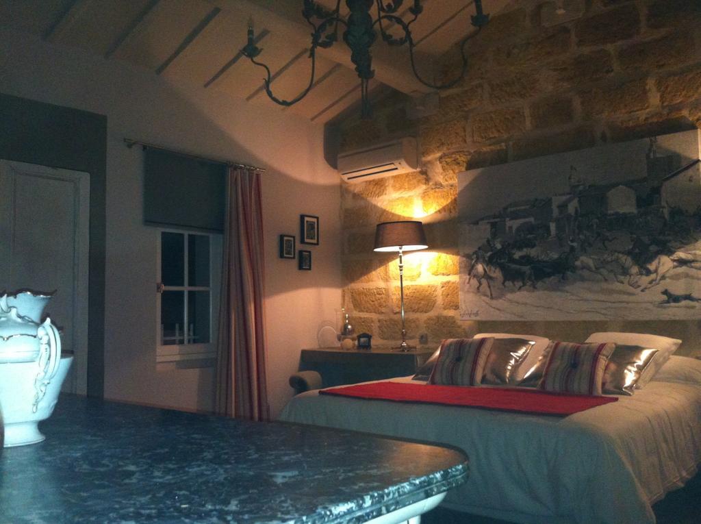 Le Moulin De Saint Laurent Saint-Laurent-dʼAigouze Quarto foto