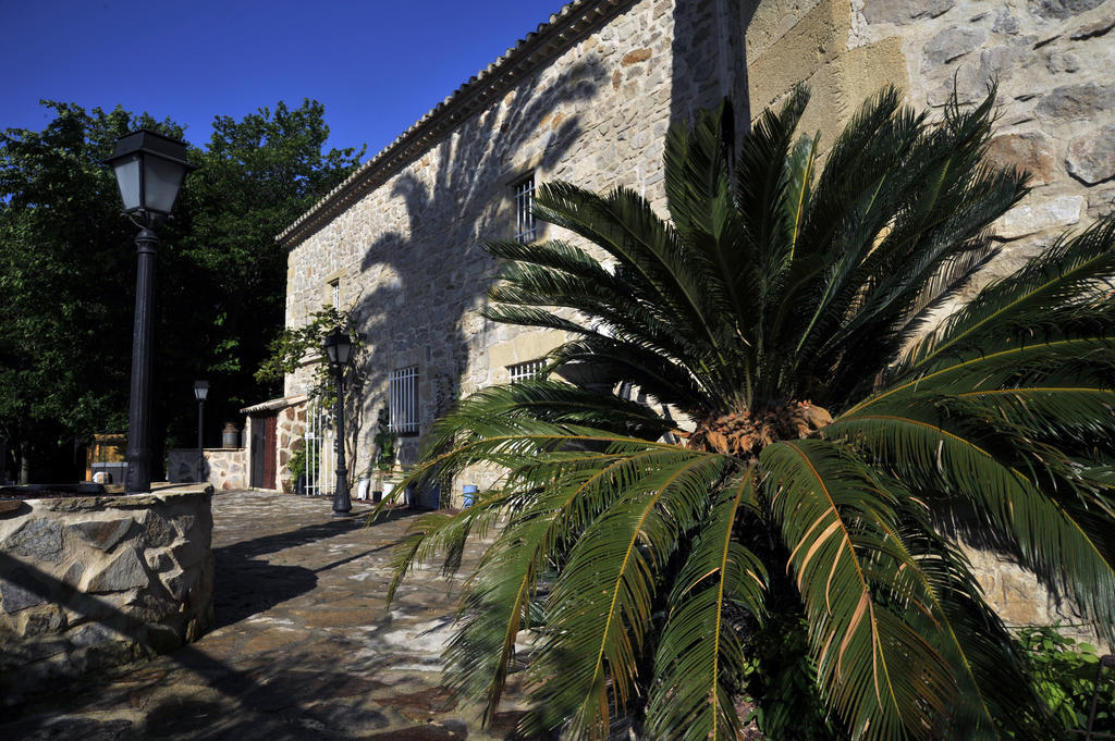 Le Moulin De Saint Laurent Saint-Laurent-dʼAigouze Exterior foto